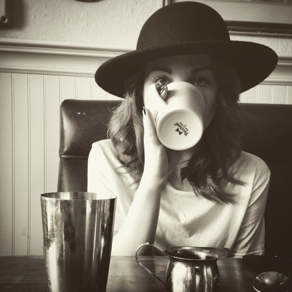 Black wool hat - Picture 2 of 2